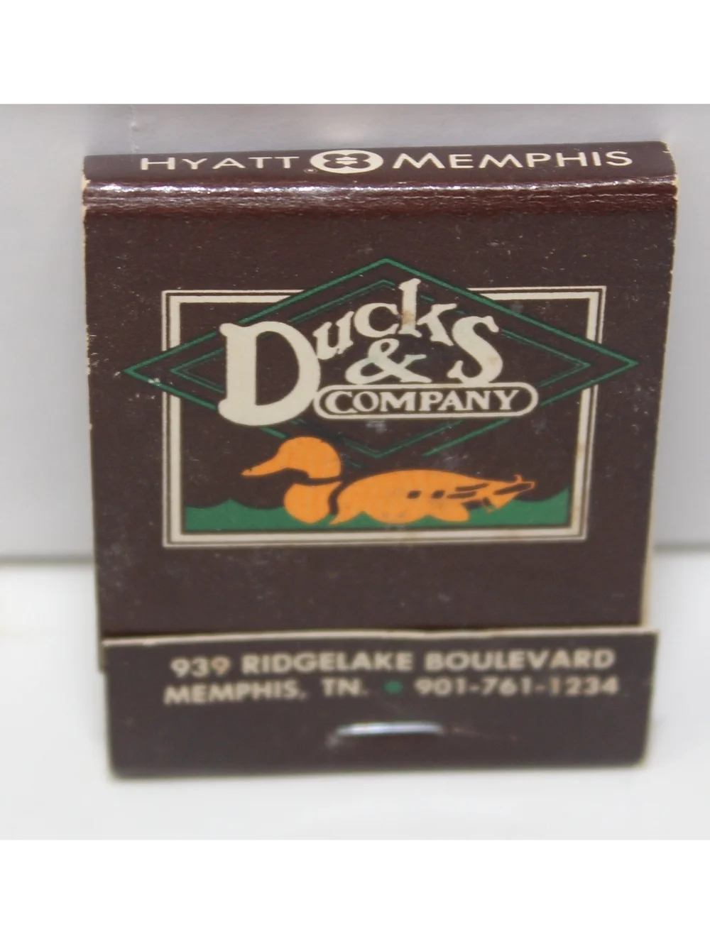 Vintage 70s Matchbook Ducks & Company Restaurant Hyatt Memphis Tennessee Hotel